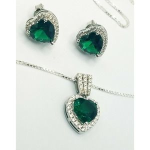 Sterling silver Heart Emerald Green cz Necklace and Earring Set NWOT